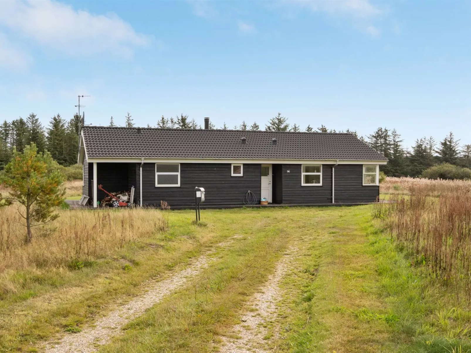 "Sulki" - 3.5km from the sea-Outside