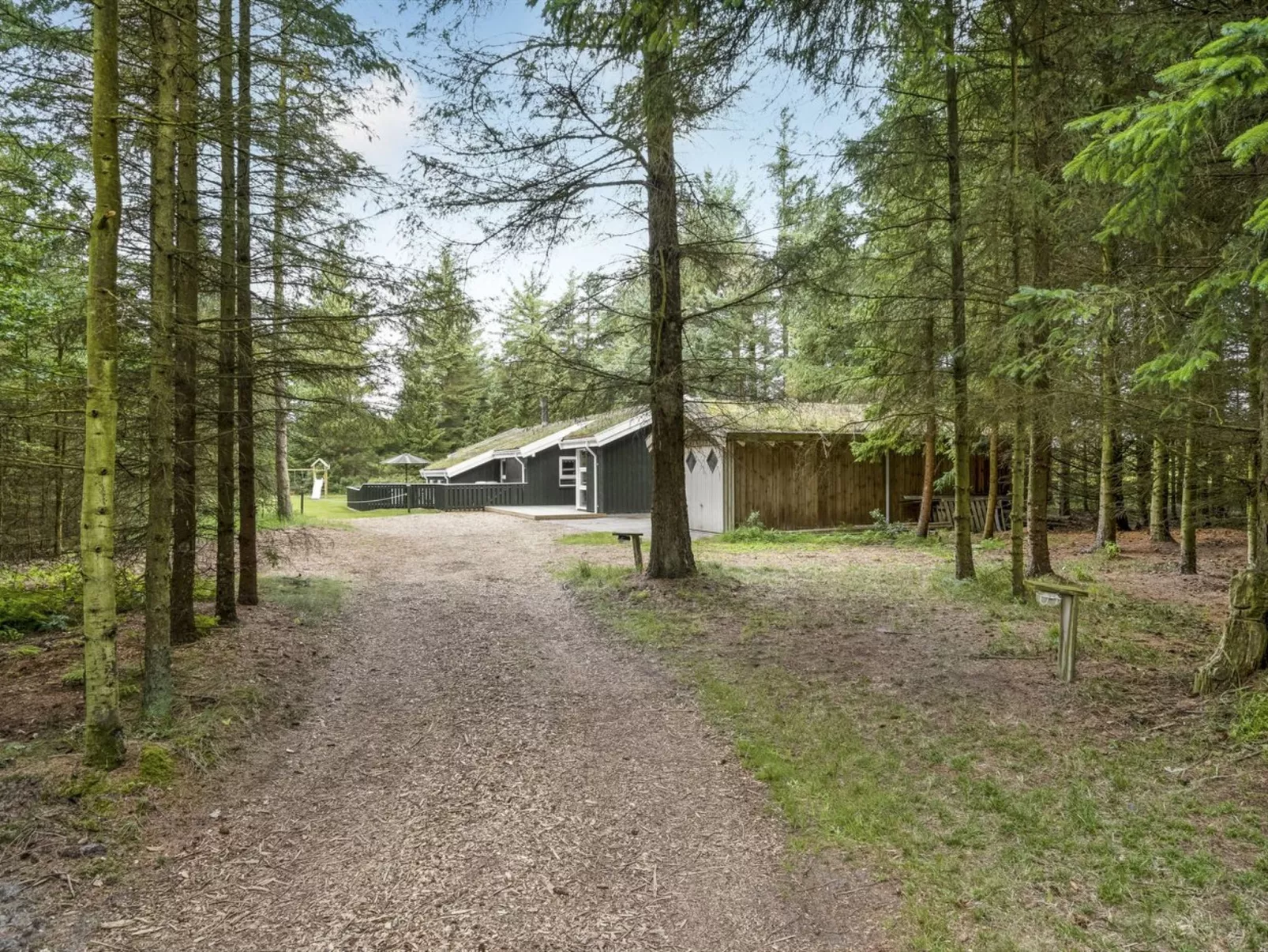 "Sunneva" - 1km from the sea-Outside