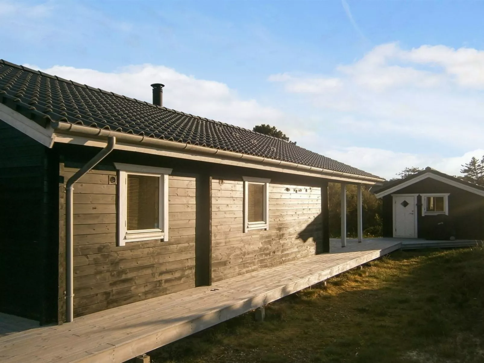 "Lewe" - 150m from the sea-Outside