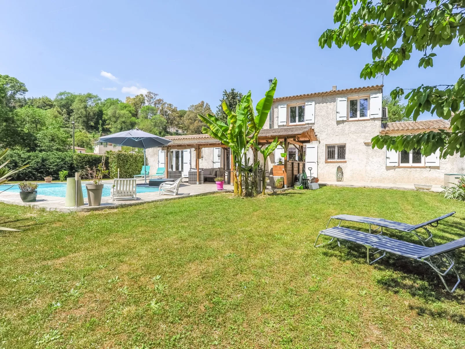 Villa Casa-Outside
