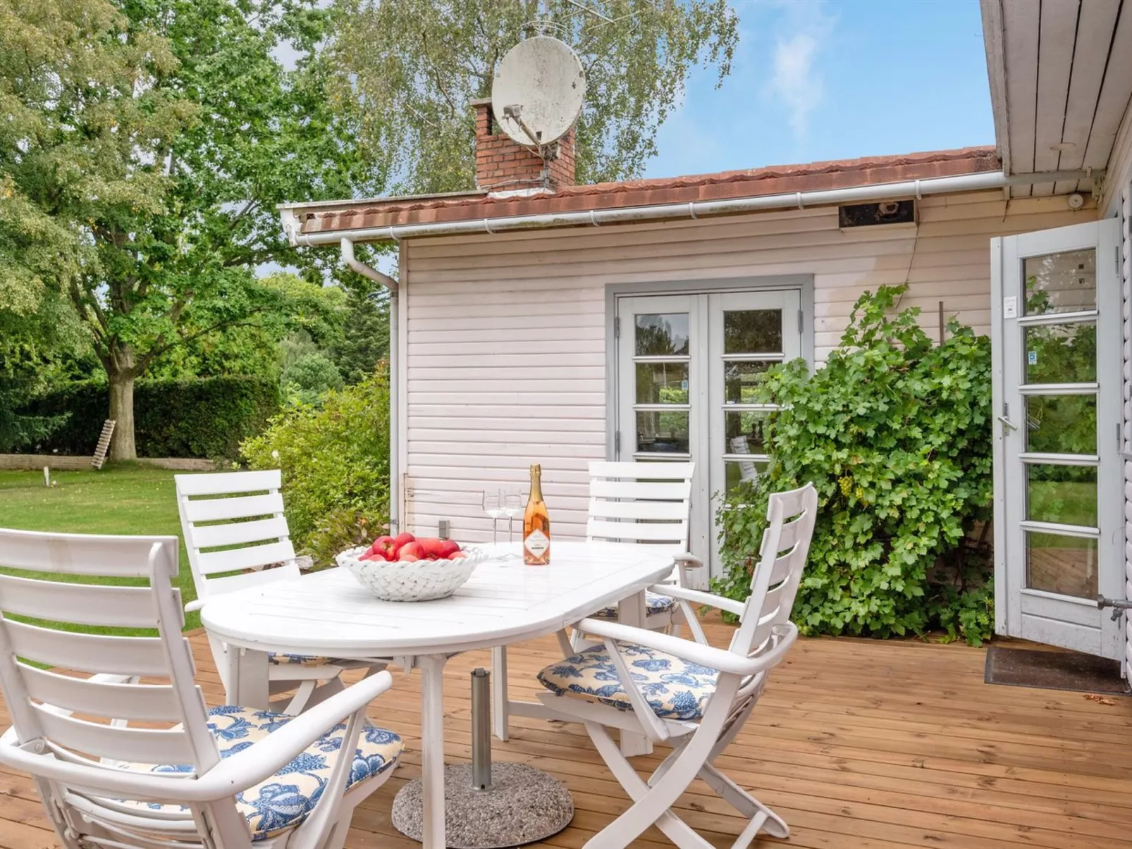 "Åsemarie" - 600m from the sea-Draußen