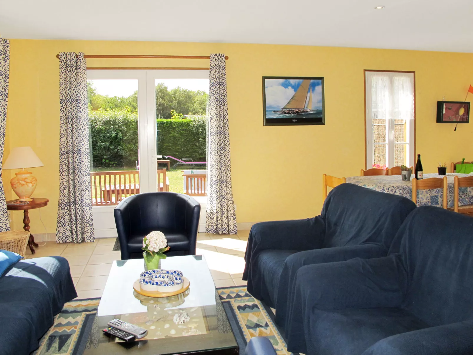 Chez Laurette-Inside