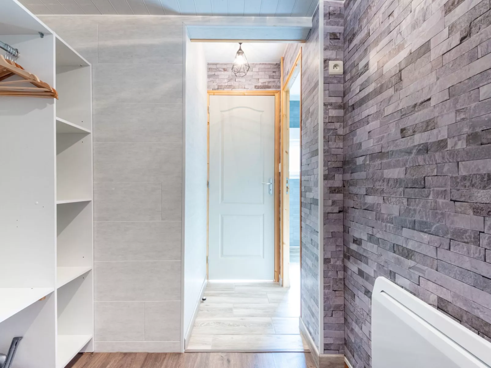 Le Petit Chalet-Inside
