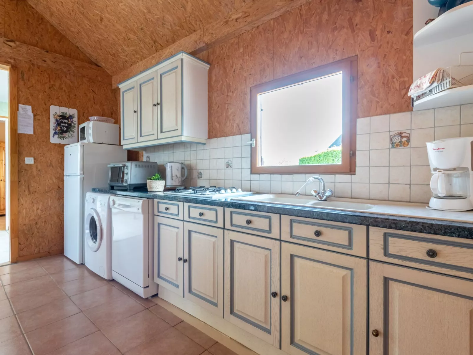 Le Petit Chalet-Inside