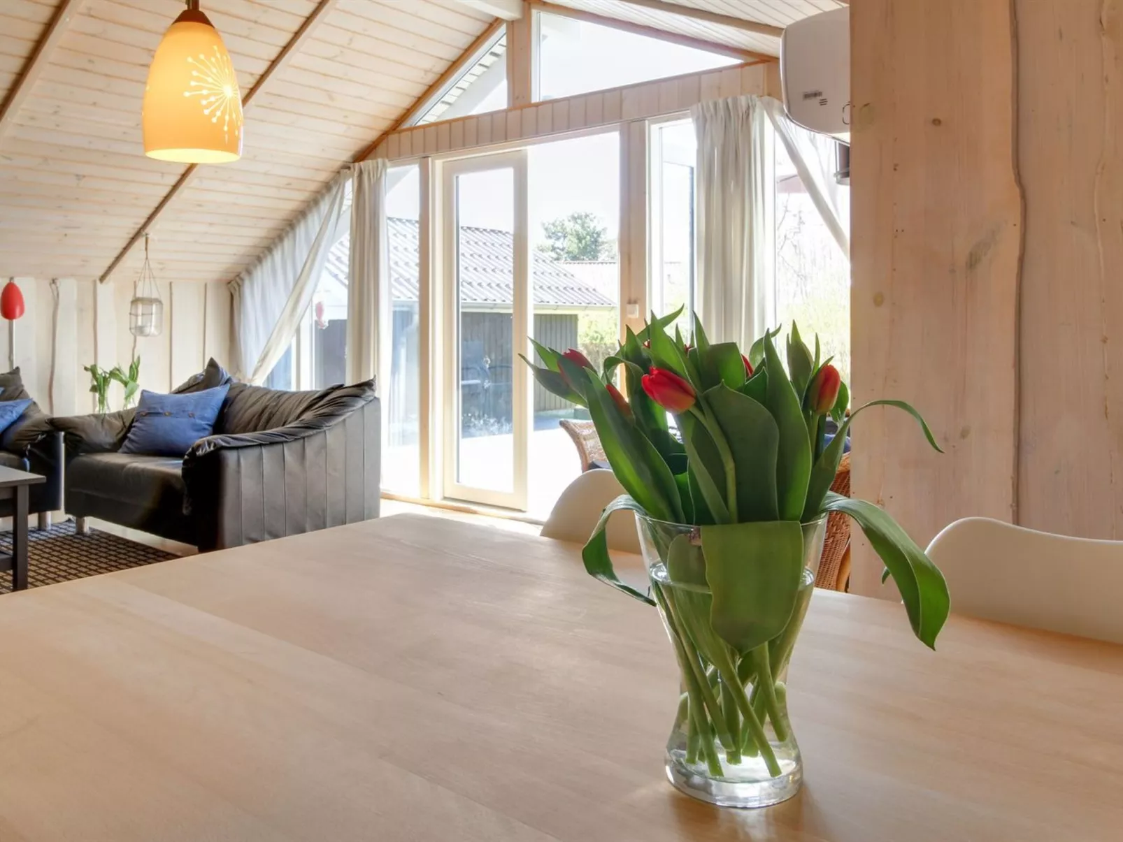 "Impi" - 1.5km from the sea-Inside