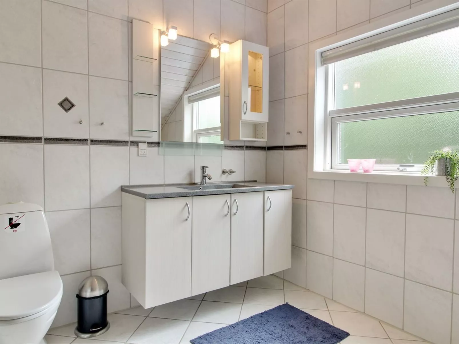 "Impi" - 1.5km from the sea-Inside
