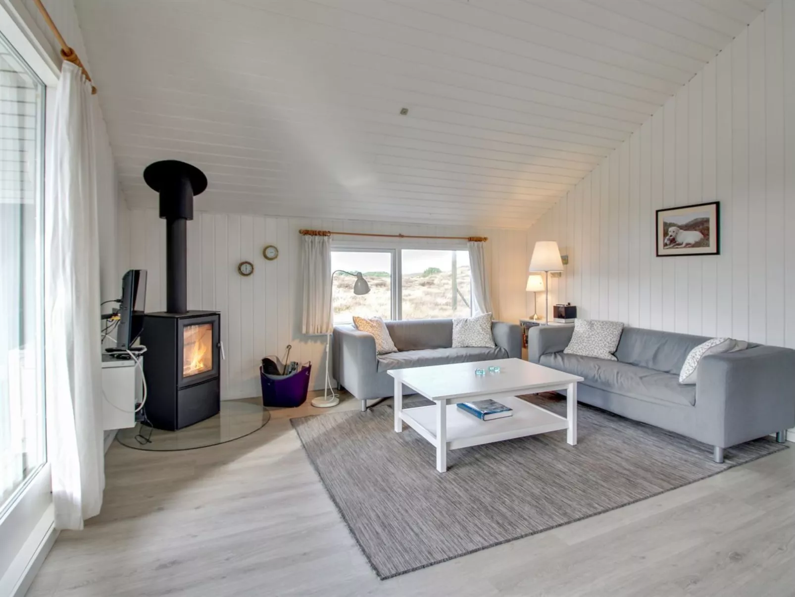 "Lilja" - 1.5km from the sea-Inside