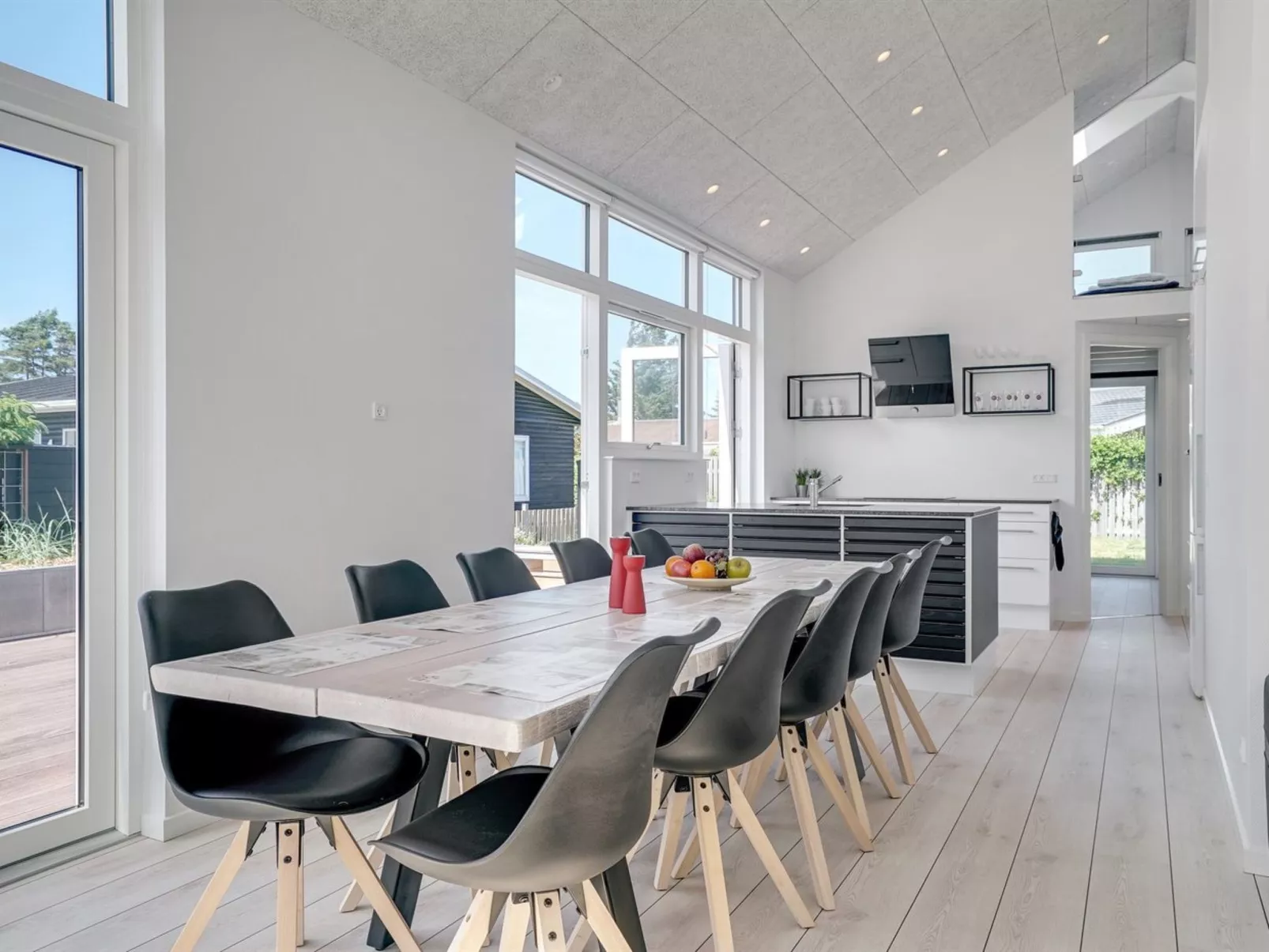 "Erk" - 700m from the sea-Drinnen