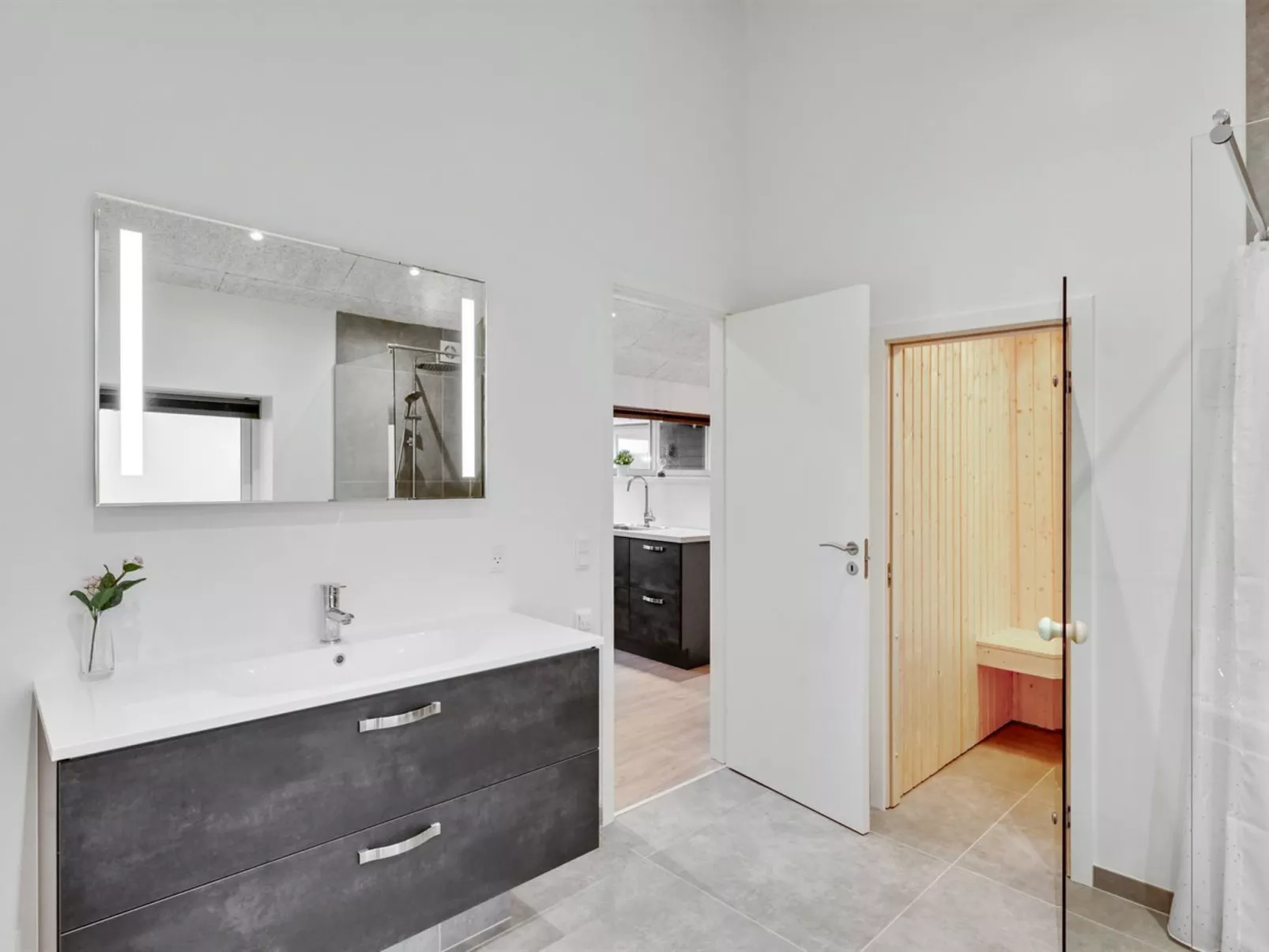 "Tola" - 450m from the sea-Inside