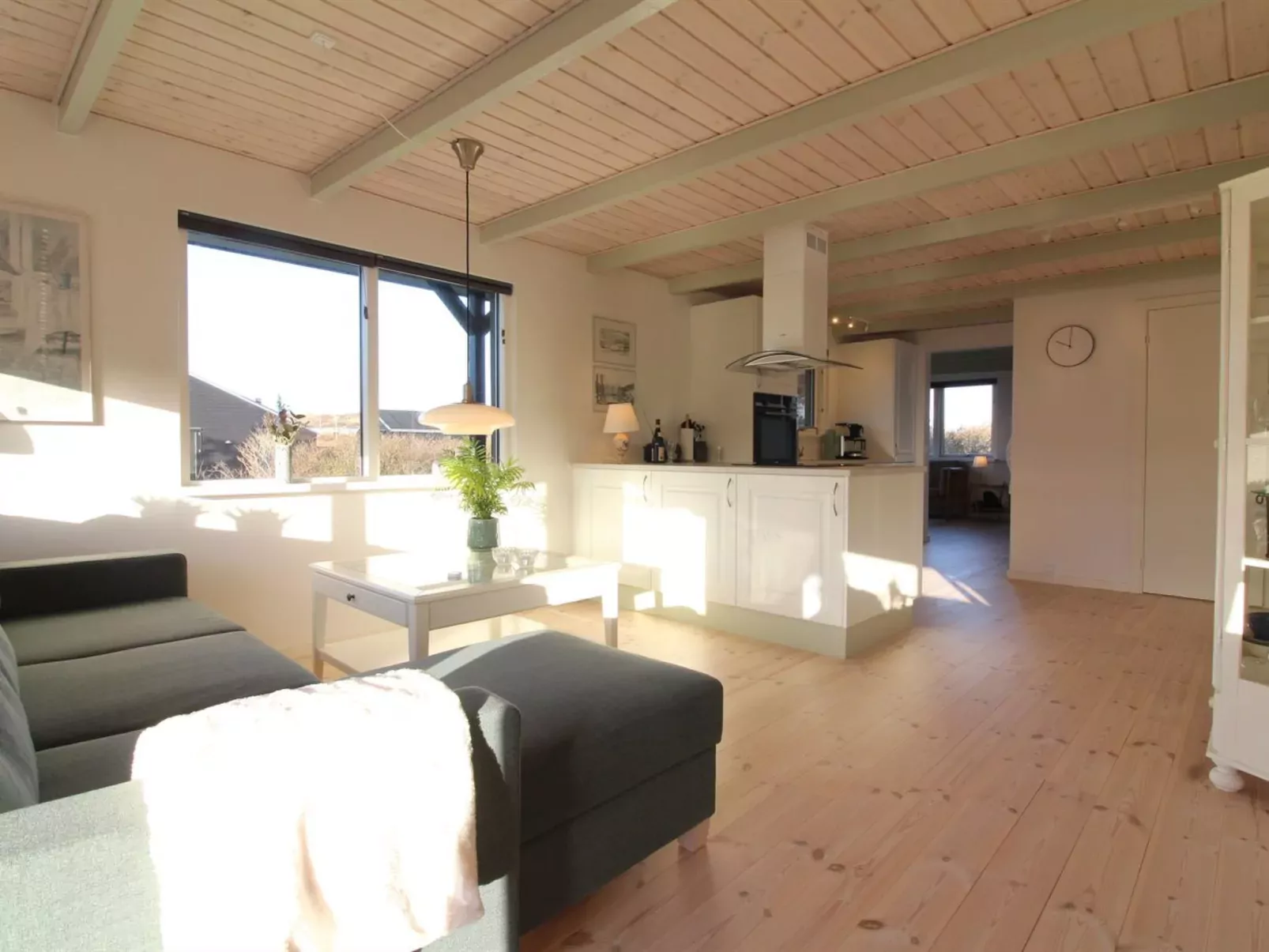 "Benda" - 348m from the sea-Inside
