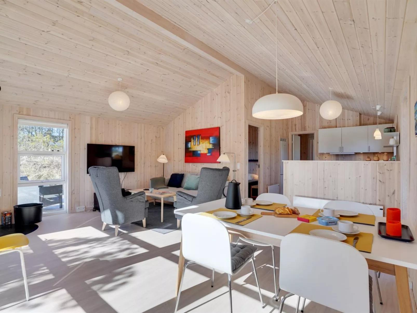 "Gyrial" - 950m from the sea-Inside