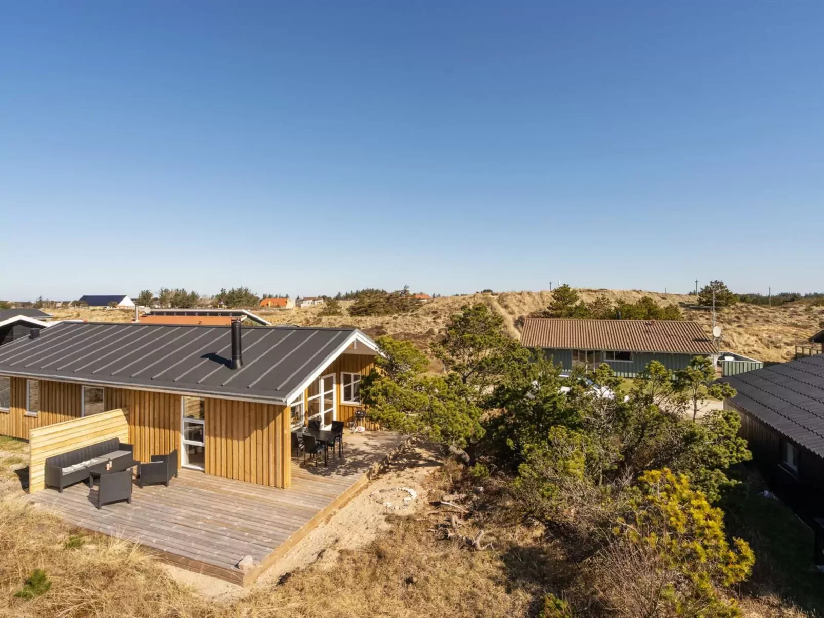 "Gyrial" - 950m from the sea-Outside