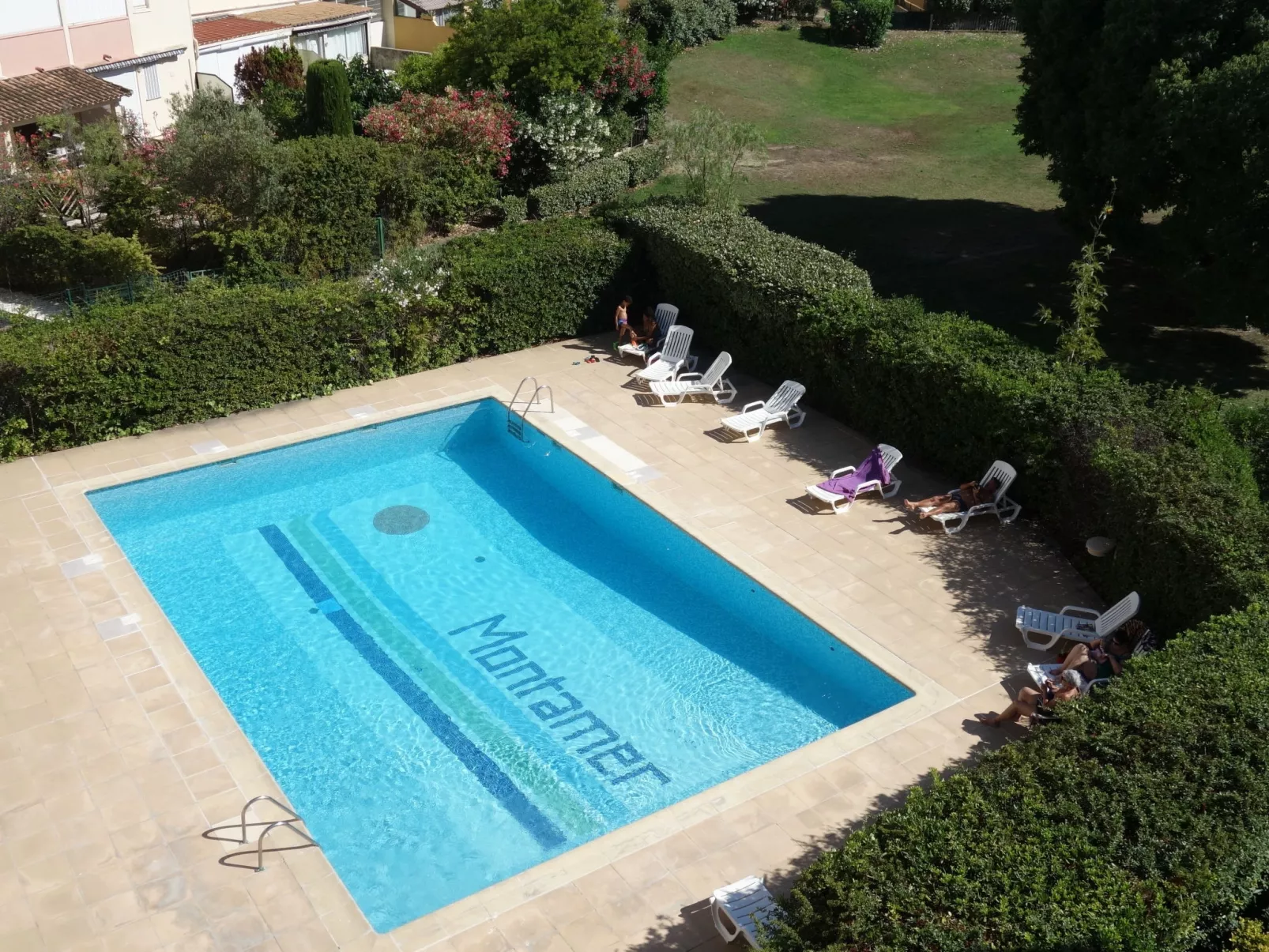 Terrasses de la Baronnie-Dehors