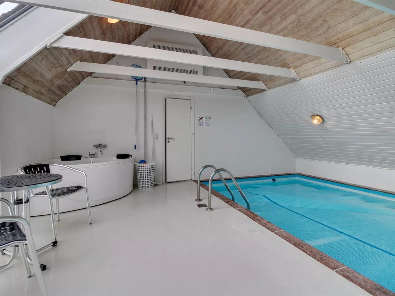 "Alexia" - 300m from the sea-Inside