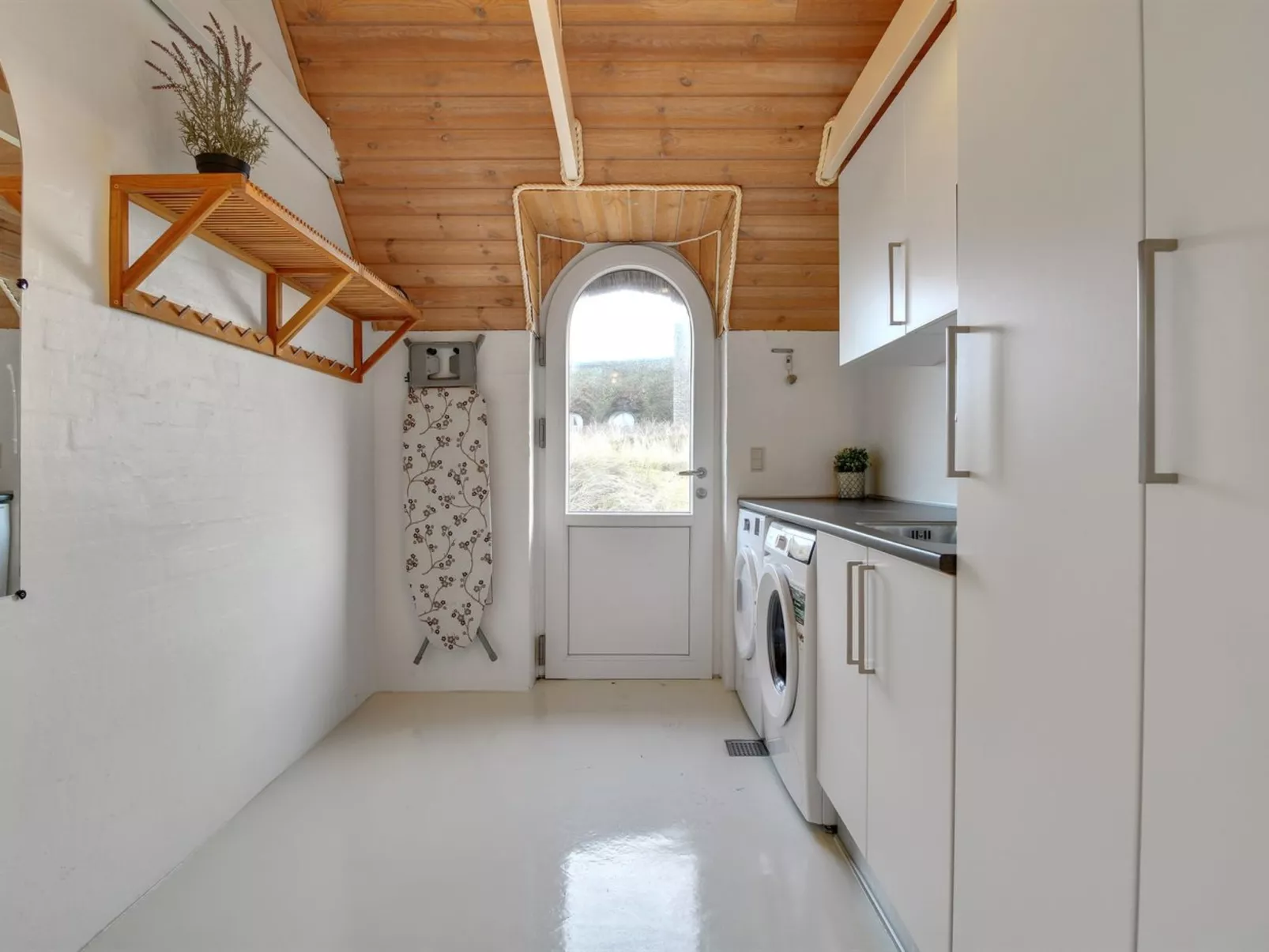 "Alexia" - 300m from the sea-Inside