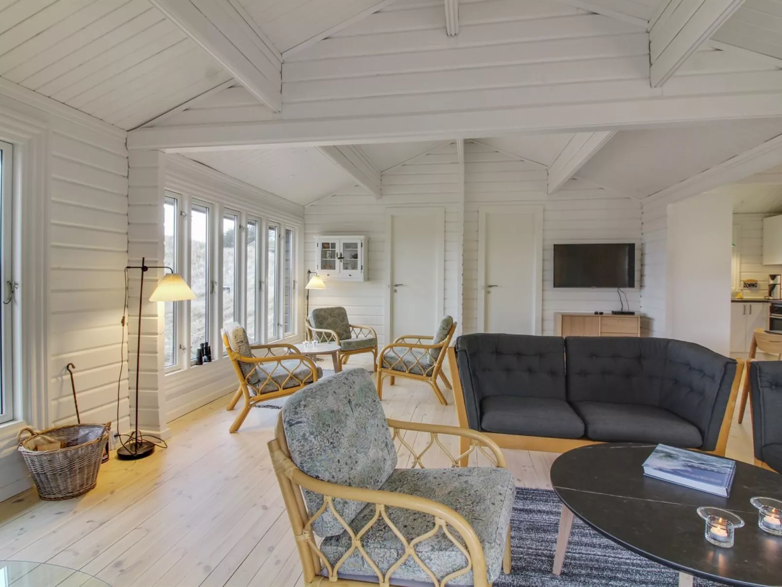 "Baltur" - 650m from the sea-Inside