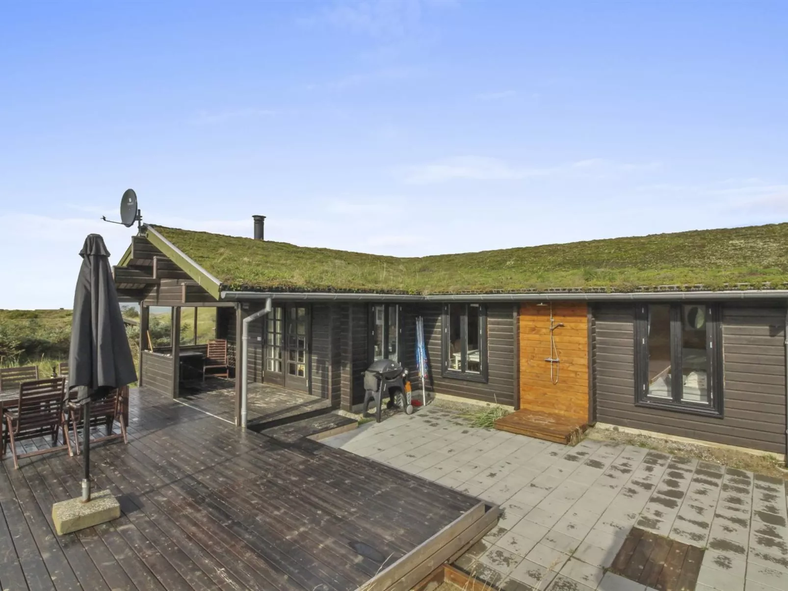 "Baltur" - 650m from the sea-Outside