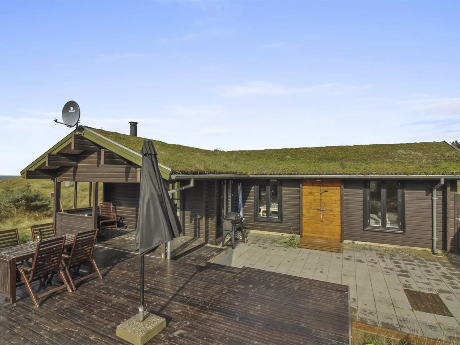 "Baltur" - 650m from the sea-Outside