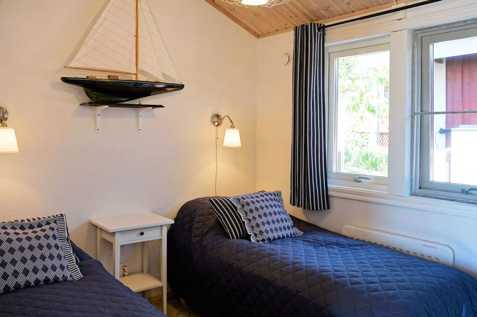 4 person holiday home in ONSALA-By Traum-Indoor