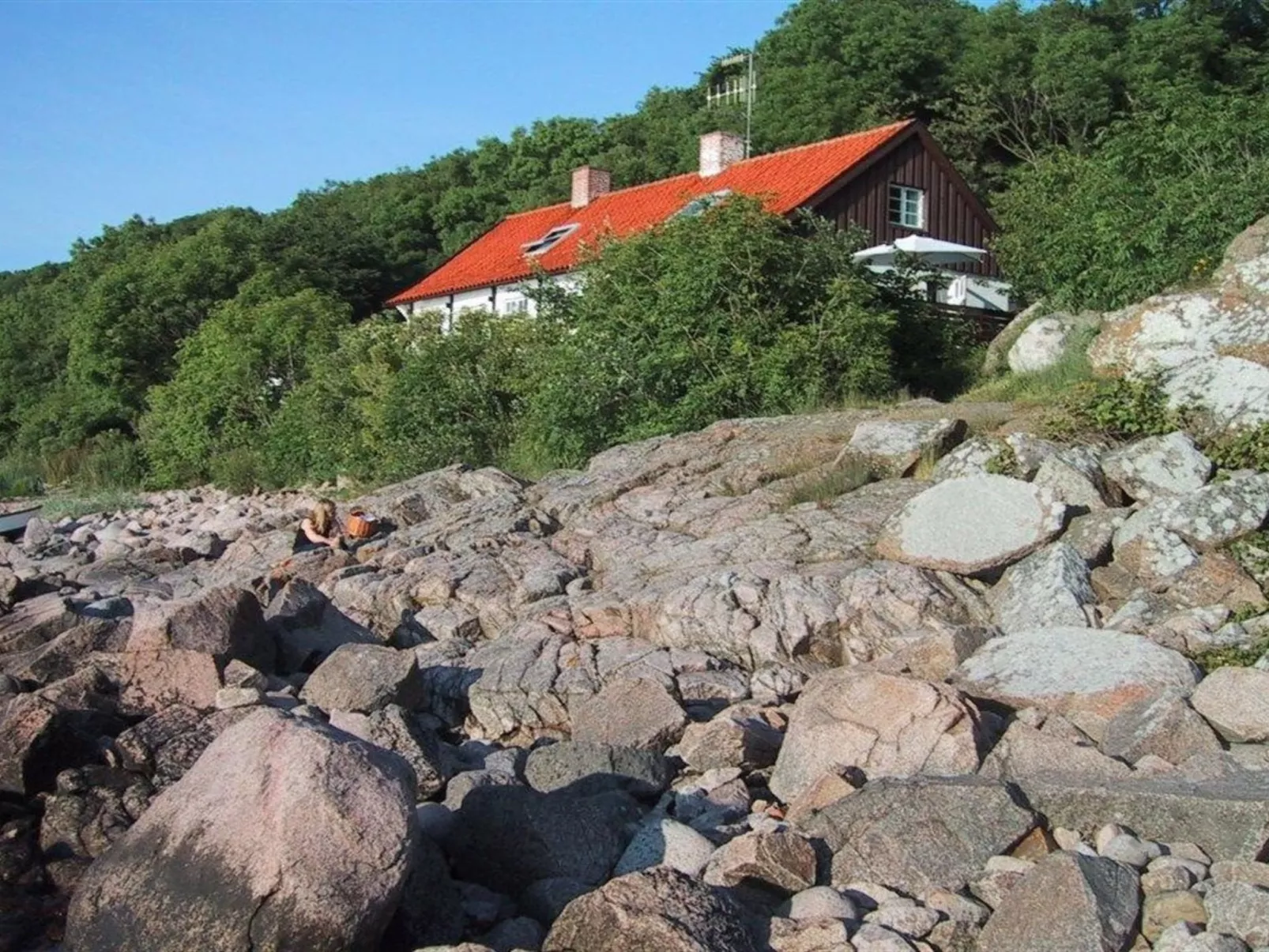"Asgot" - 15m from the sea-Outside