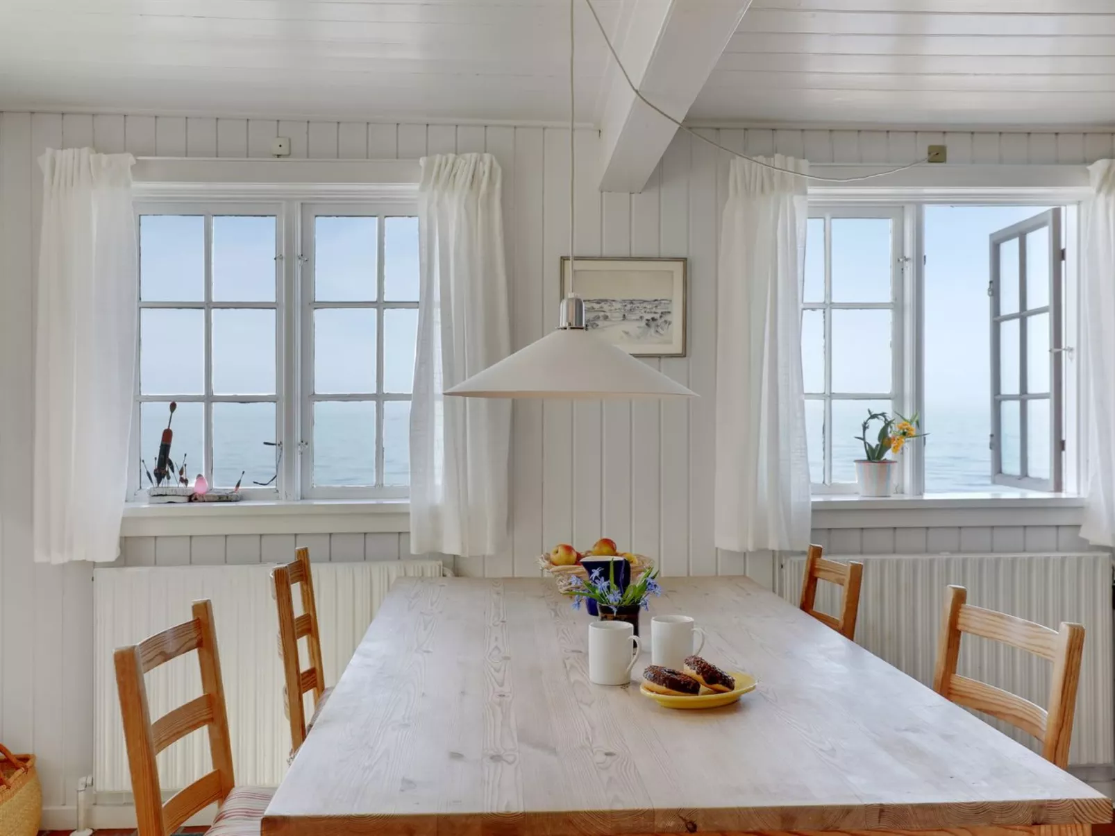 "Asgot" - 15m from the sea-Inside