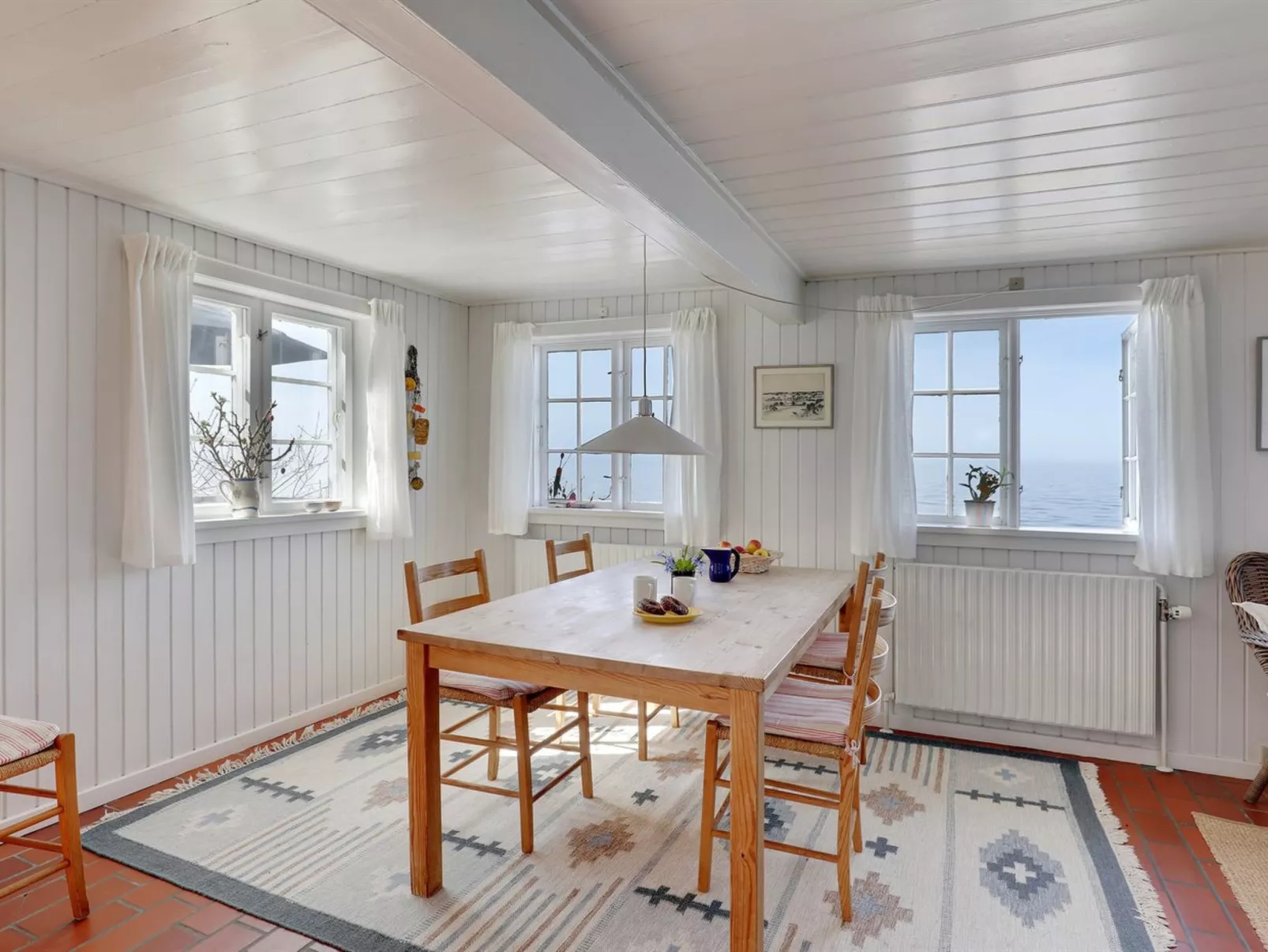"Asgot" - 15m from the sea-Inside