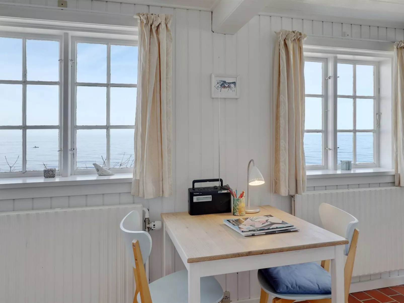"Asgot" - 15m from the sea-Inside
