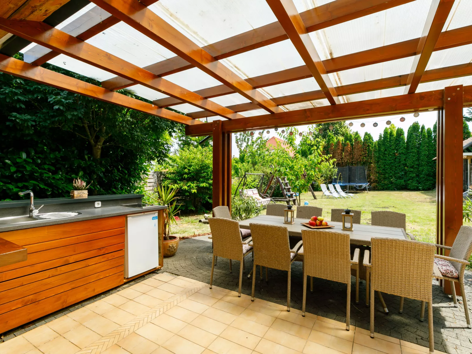Villa Mediterran-Outside
