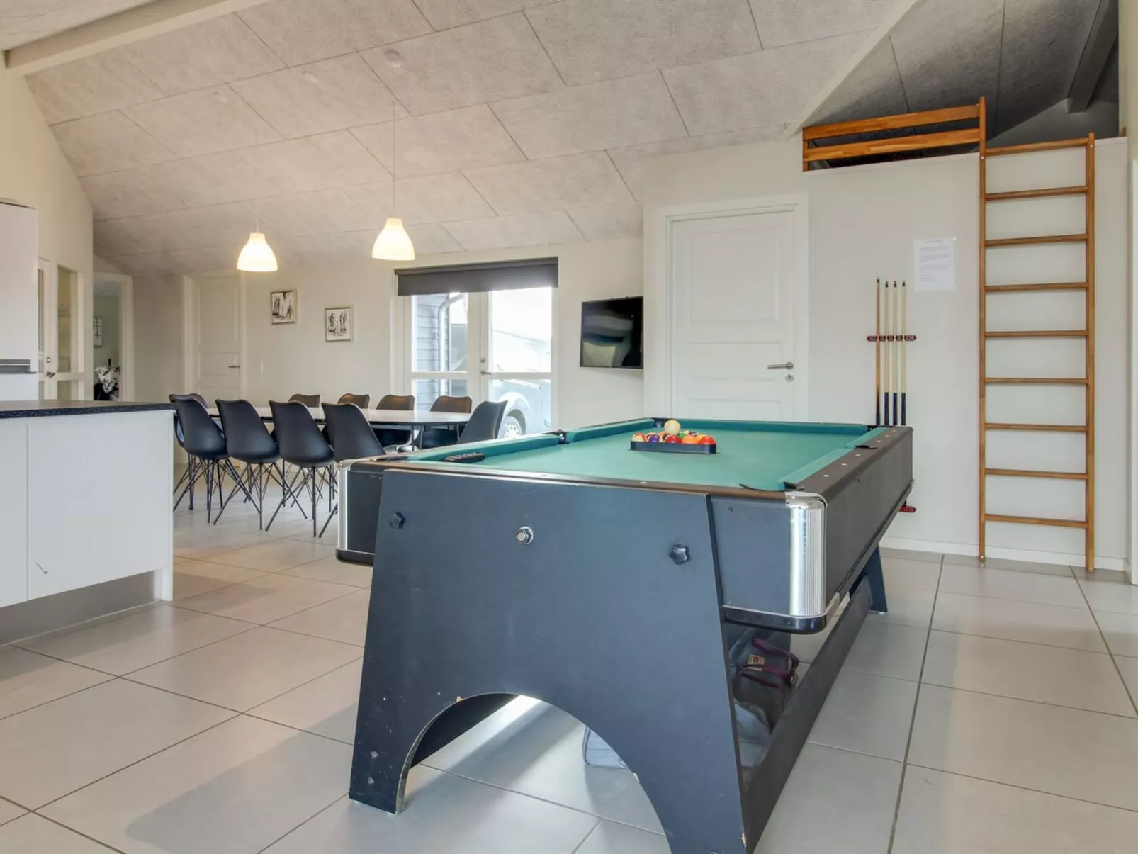 "Tenaya" - 200m from the sea-Outside