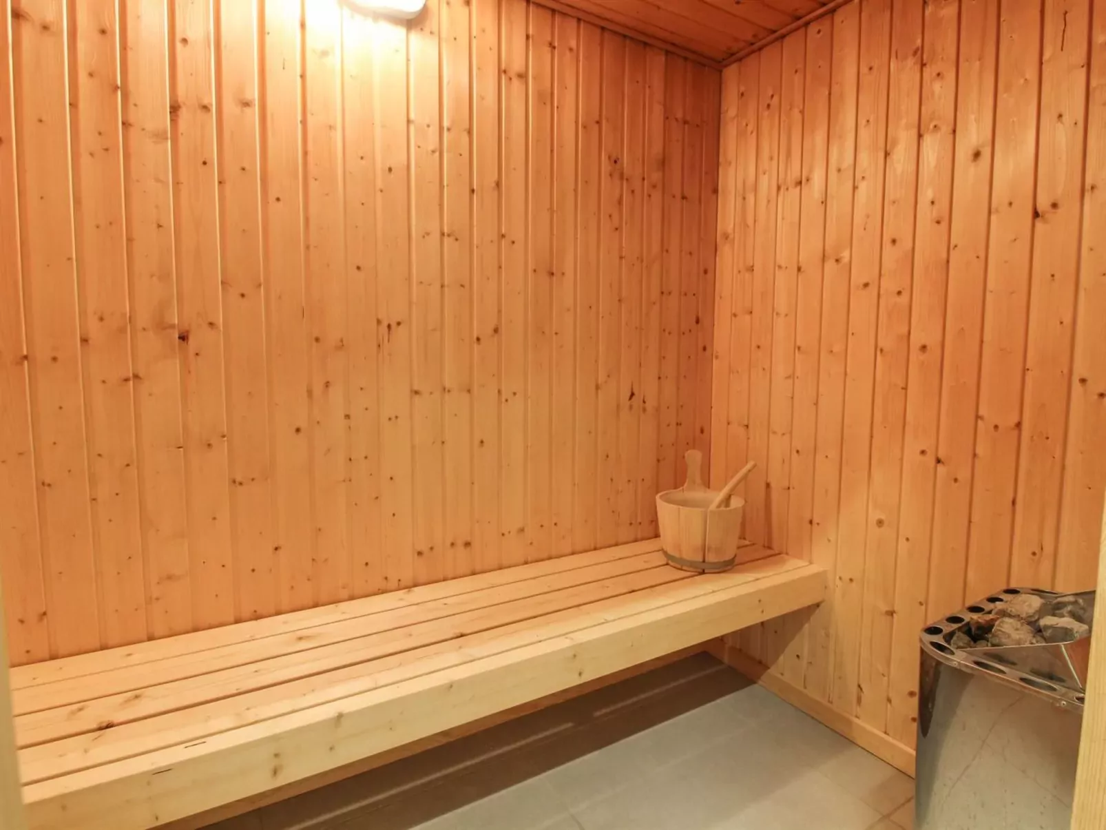 "Tenaya" - 200m from the sea-Inside