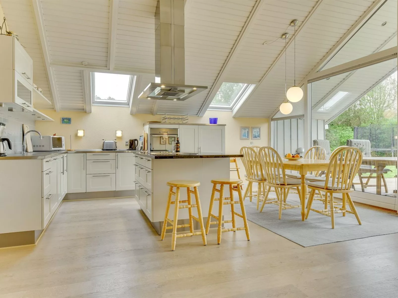 "Armund" - 300m from the sea-Inside
