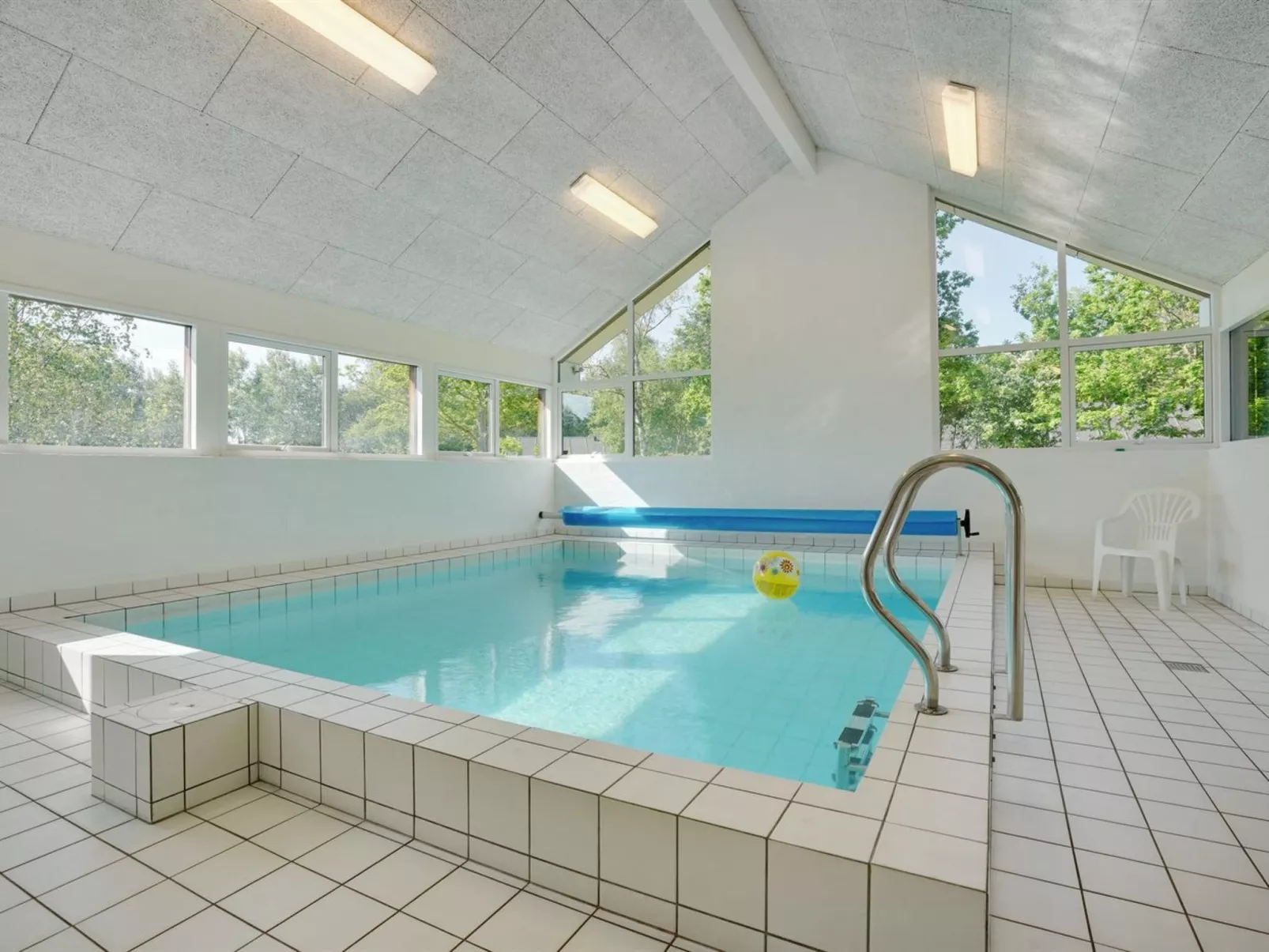 "Aimy" - 350m from the sea-Inside