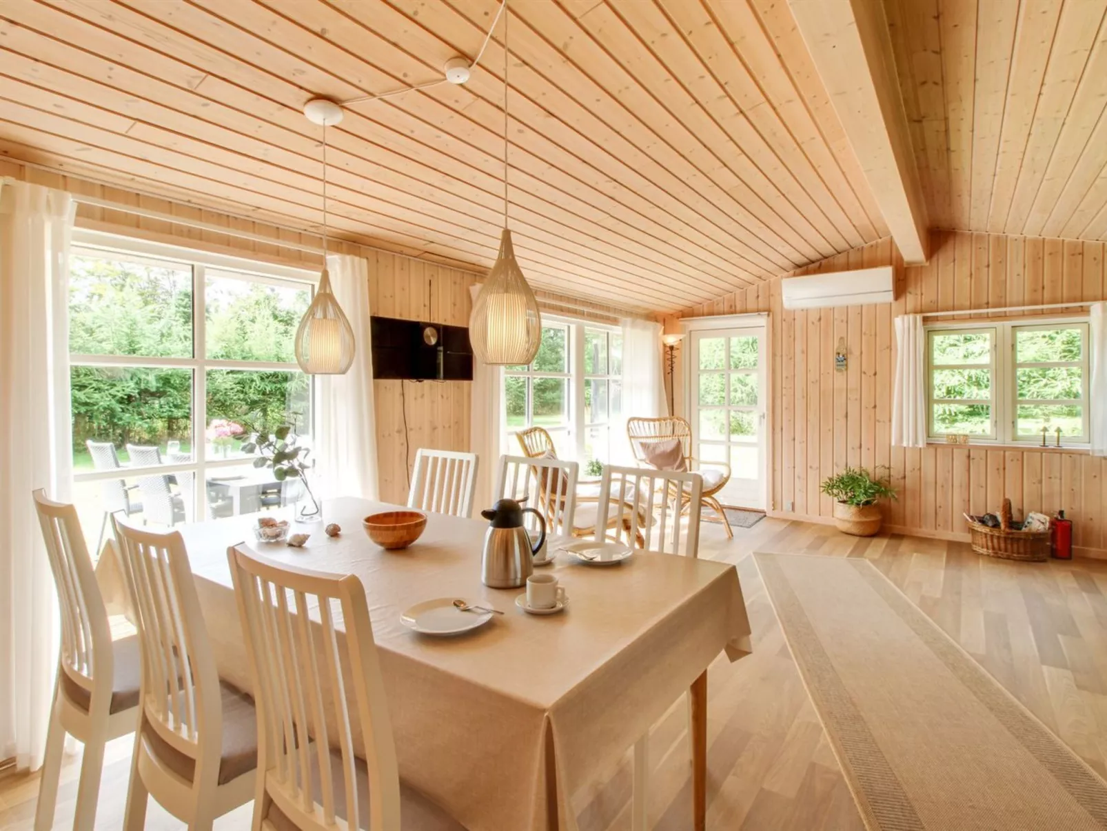 "Salgarth" - 450m from the sea-Inside