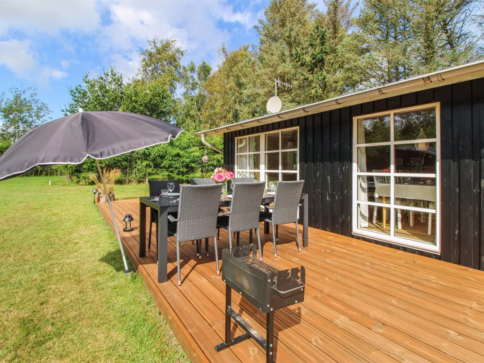 "Salgarth" - 450m from the sea-Outside
