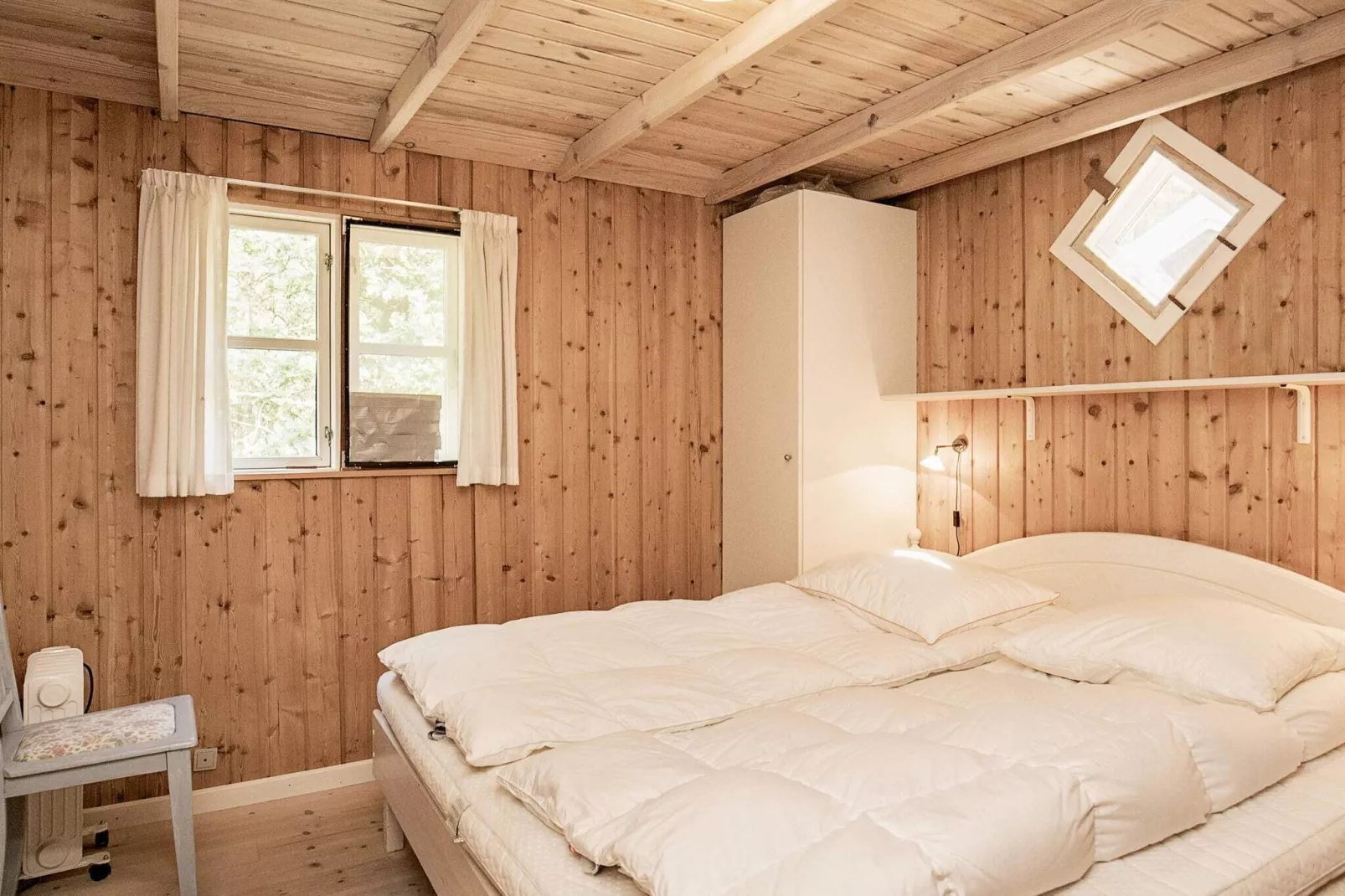 12 person holiday home in Læsø-By Traum-Indoor