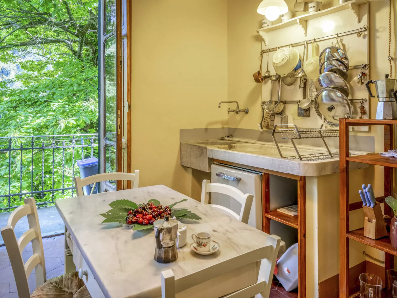 Villa Biino-Inside