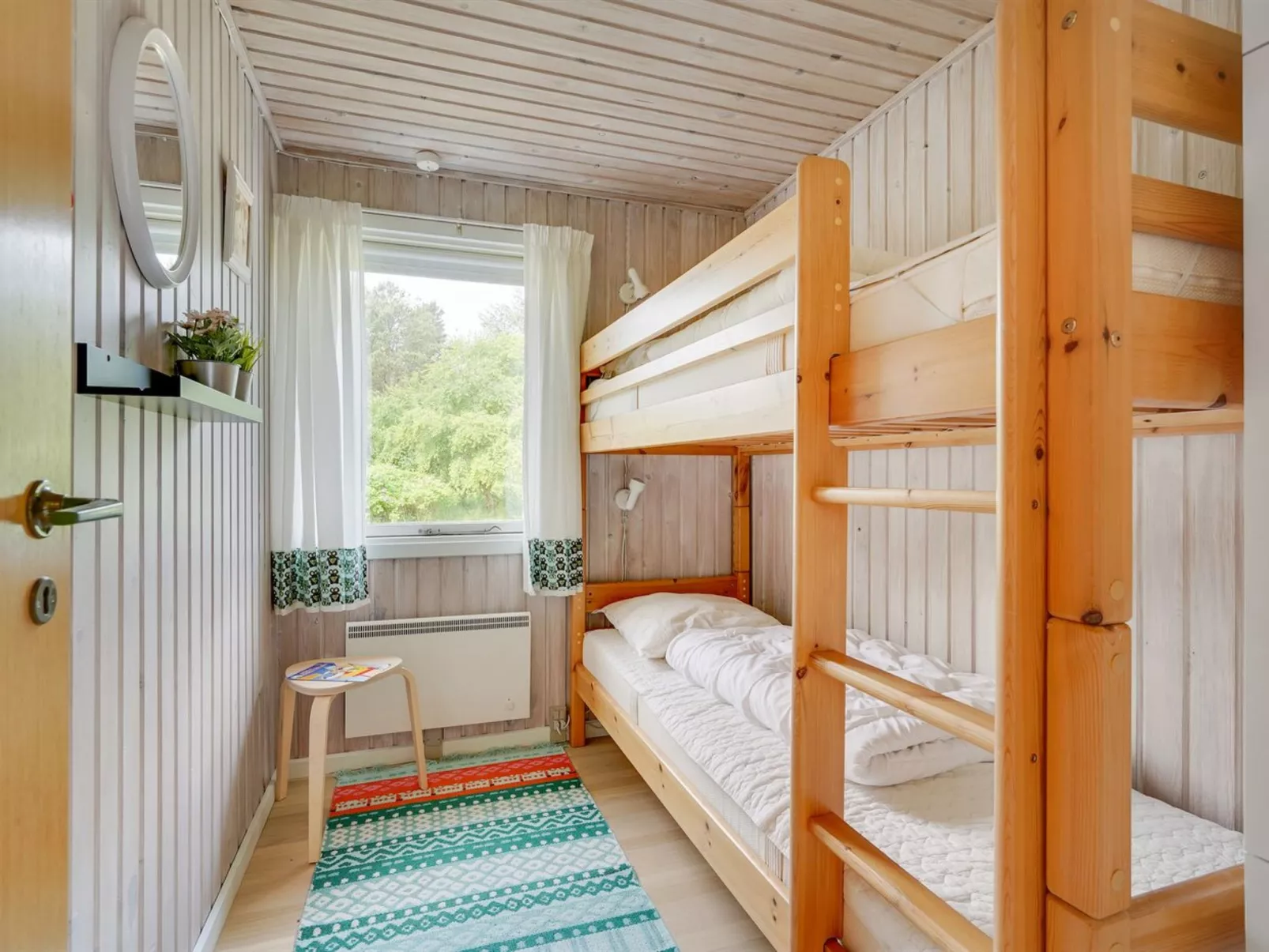 "Niina" - 800m from the sea-Inside