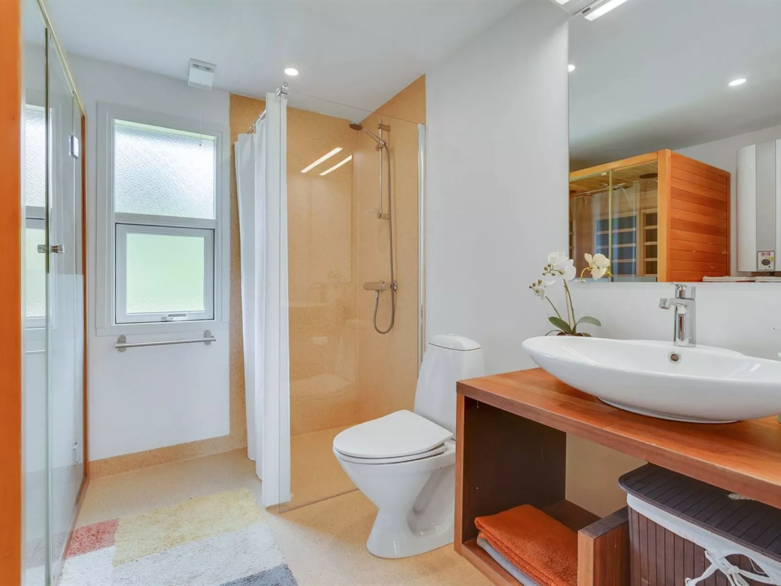 "Niina" - 800m from the sea-Inside