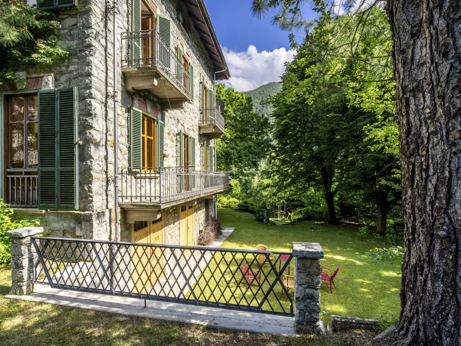 Villa Biino-Outside