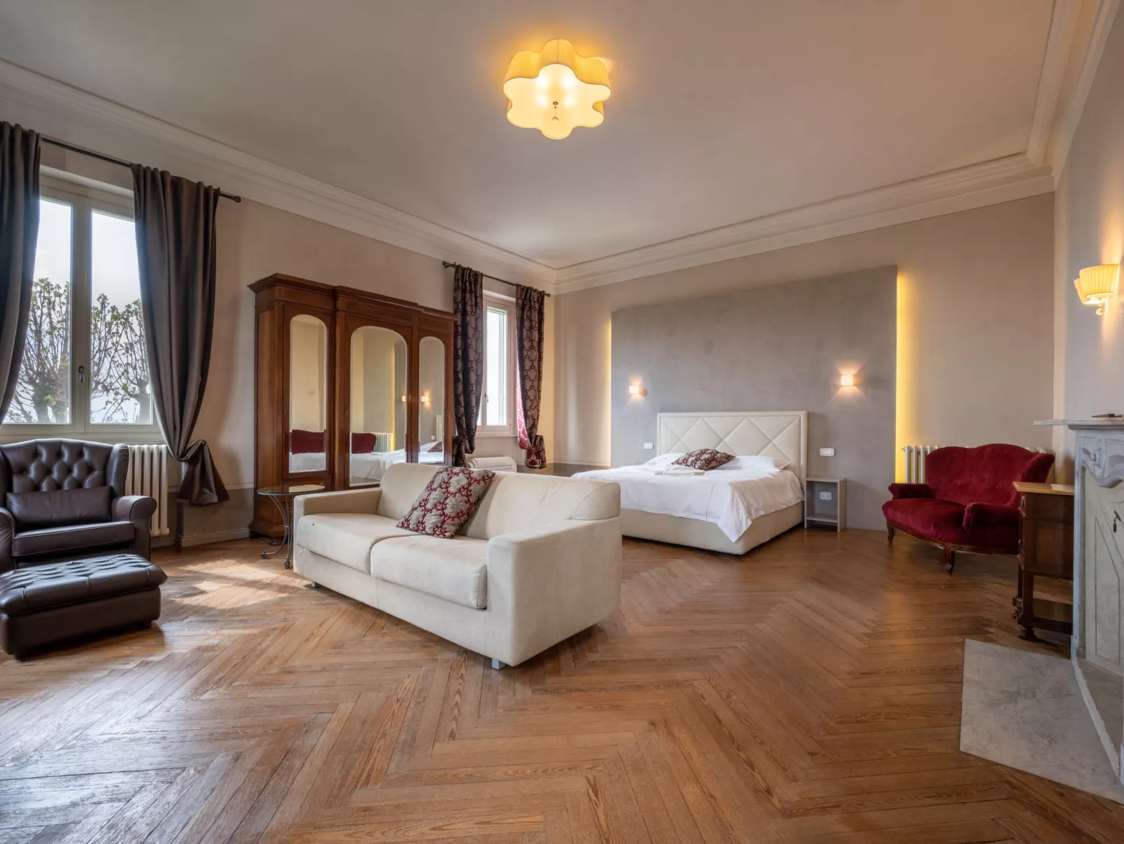 Villa Loreto-Inside