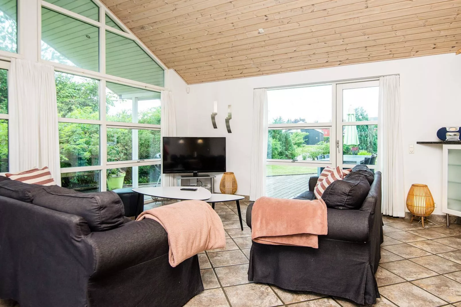 12 person holiday home in Ebeltoft-By Traum