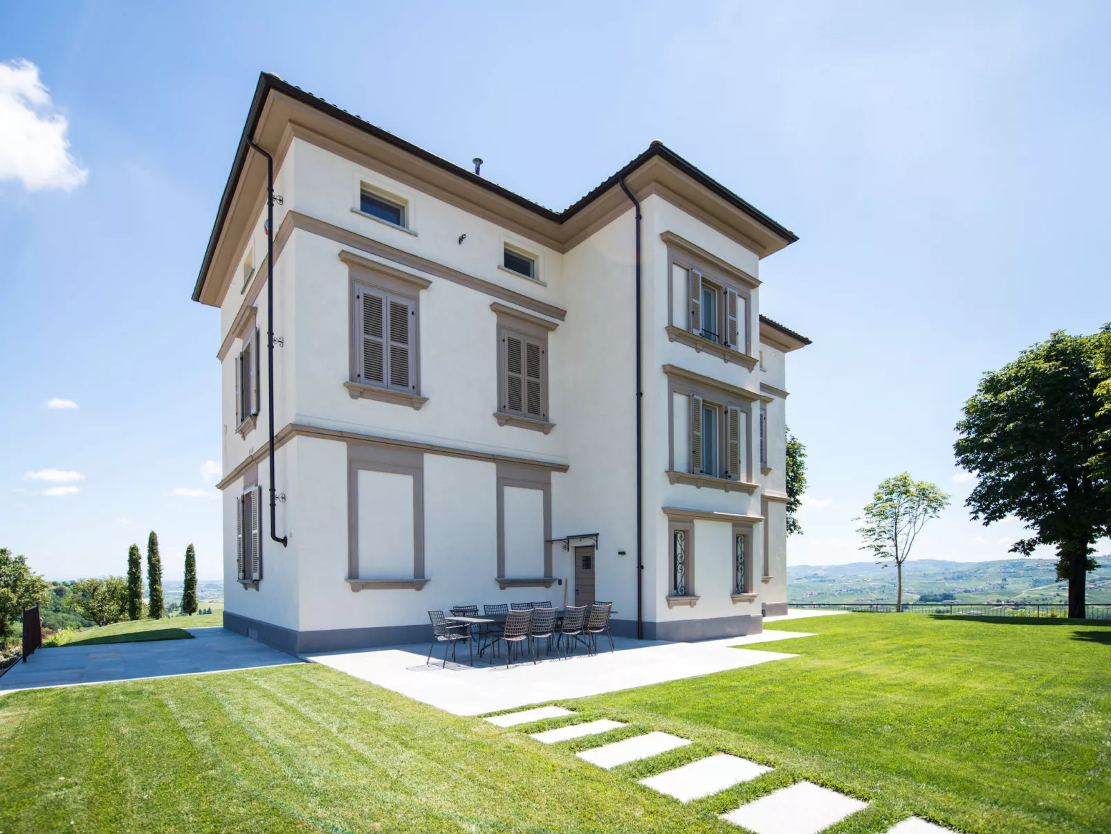 Villa Loreto-Outside