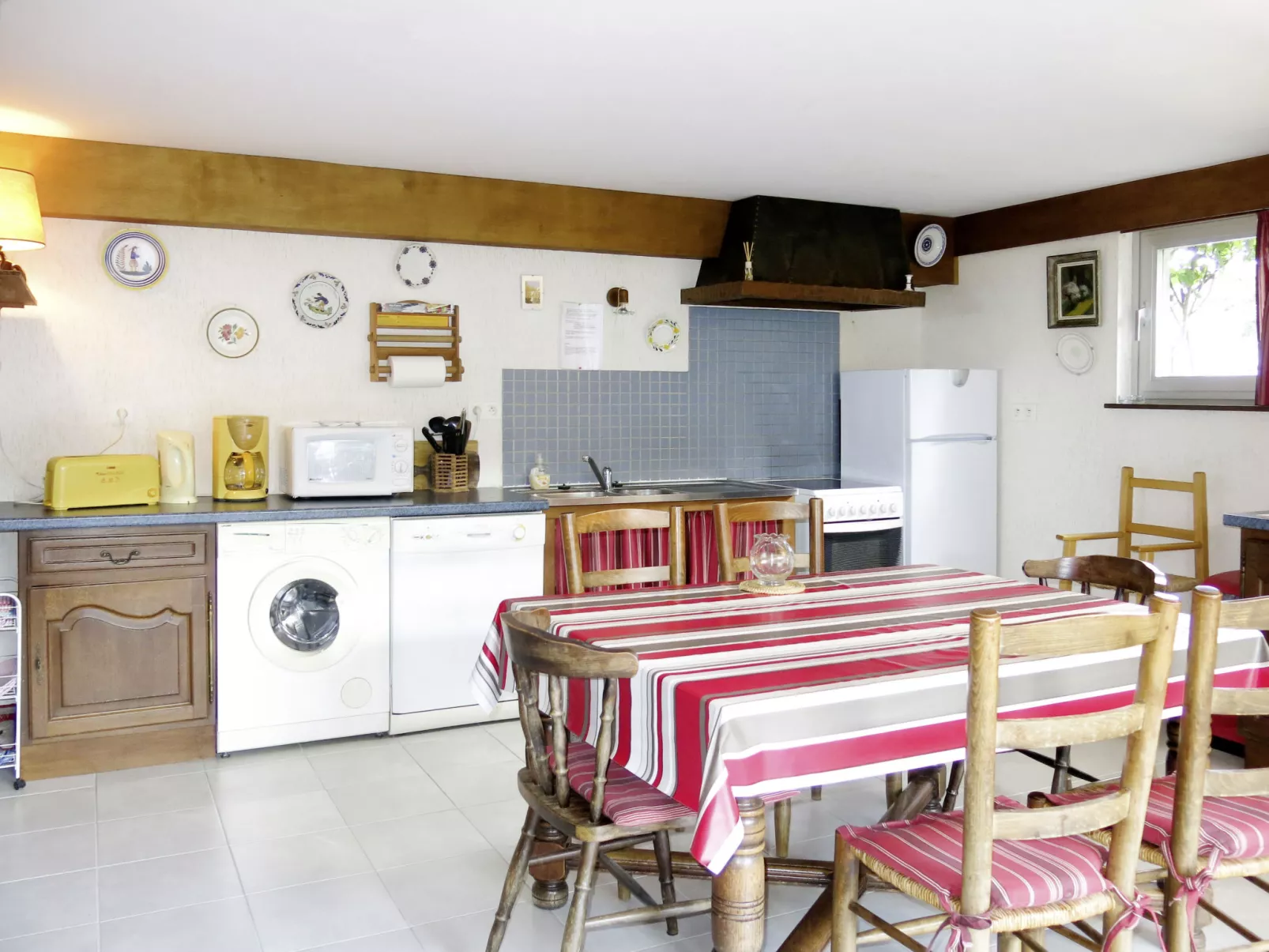 Le Petit Clos-Inside