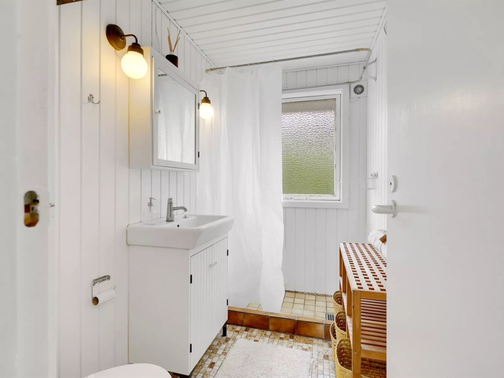 "Aksa" - 400m from the sea-Outside