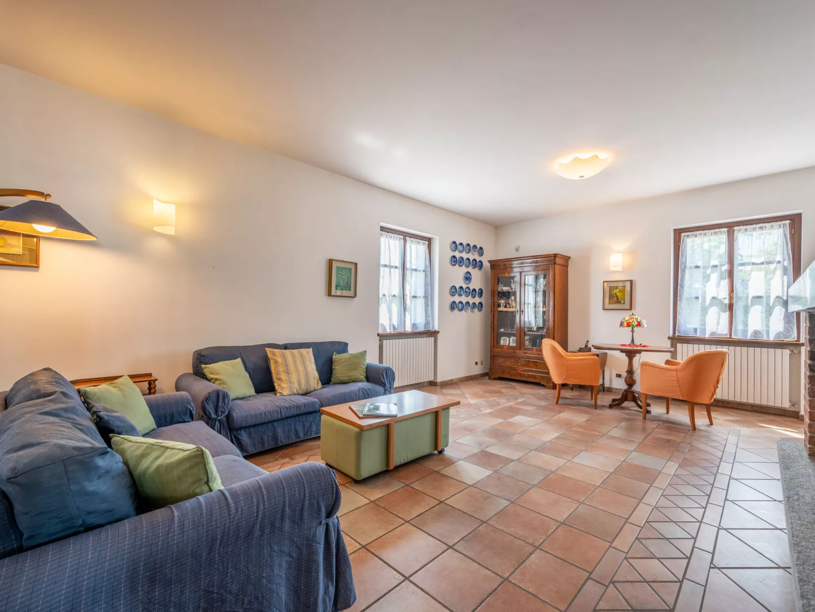 Cascina Anna-Inside