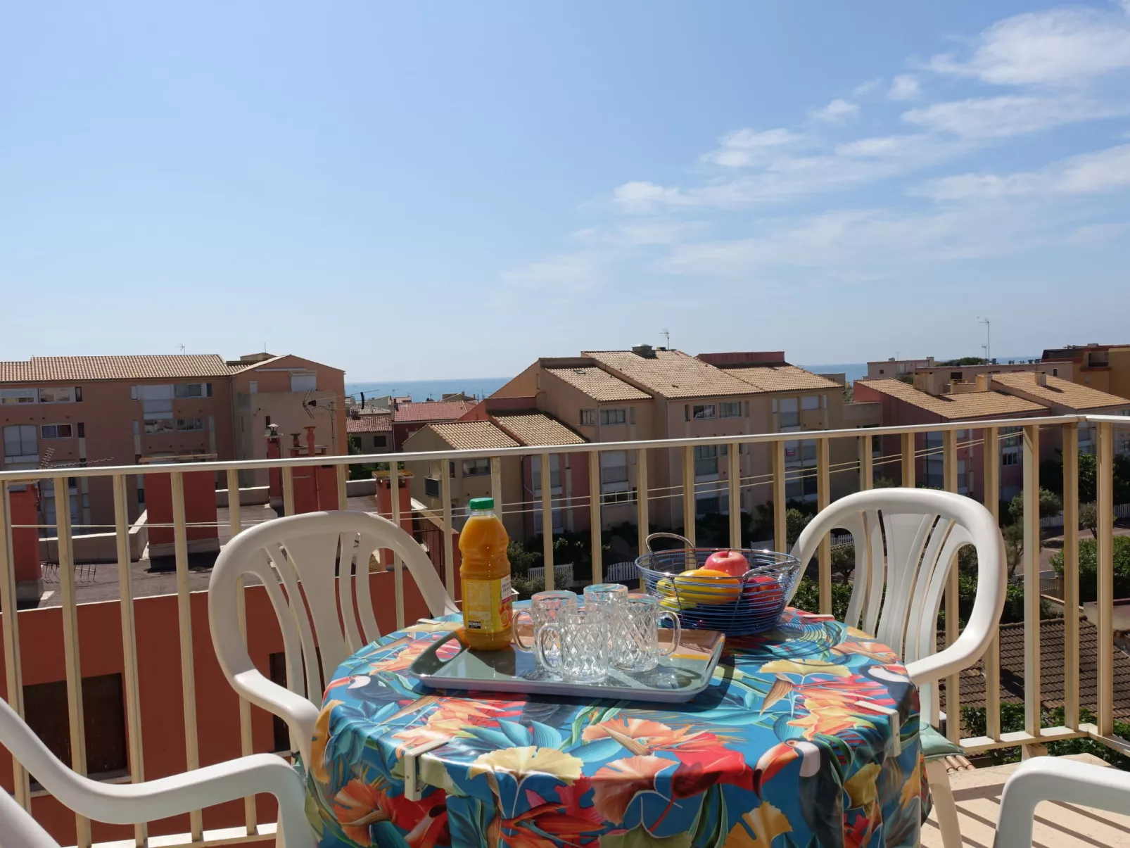 Le Solarium-Outside