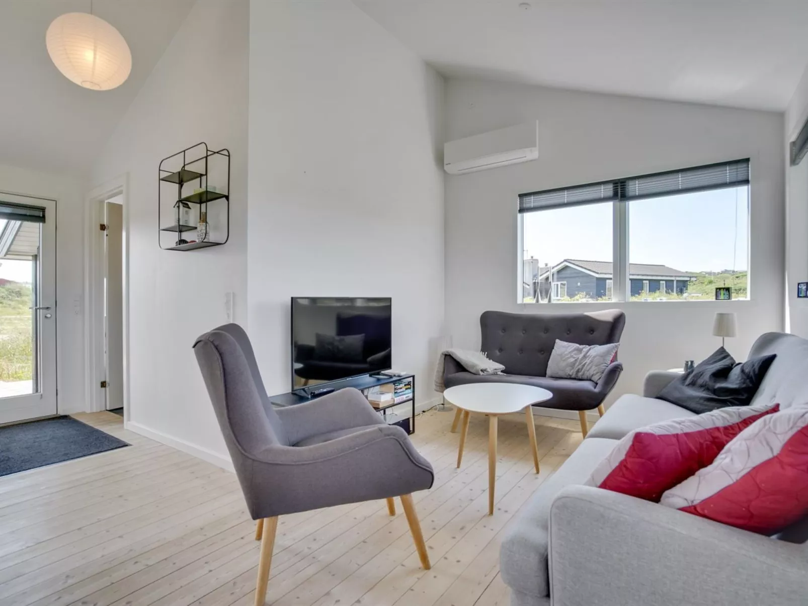 "Dila" - 150m from the sea-Inside