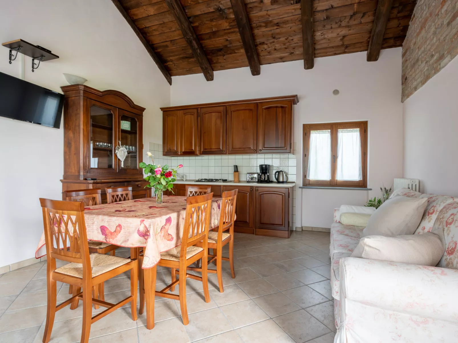 Antica Cascina-Inside