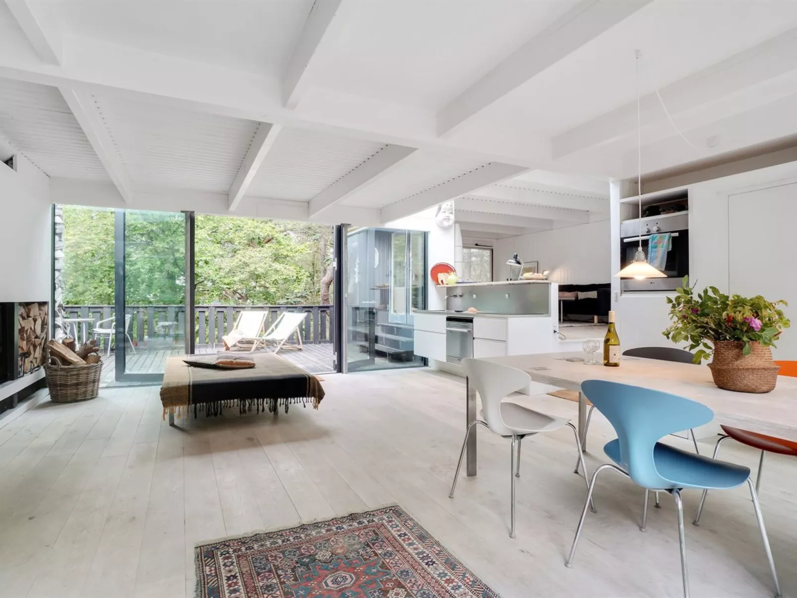 "Smillaaraq" - 150m from the sea-Inside