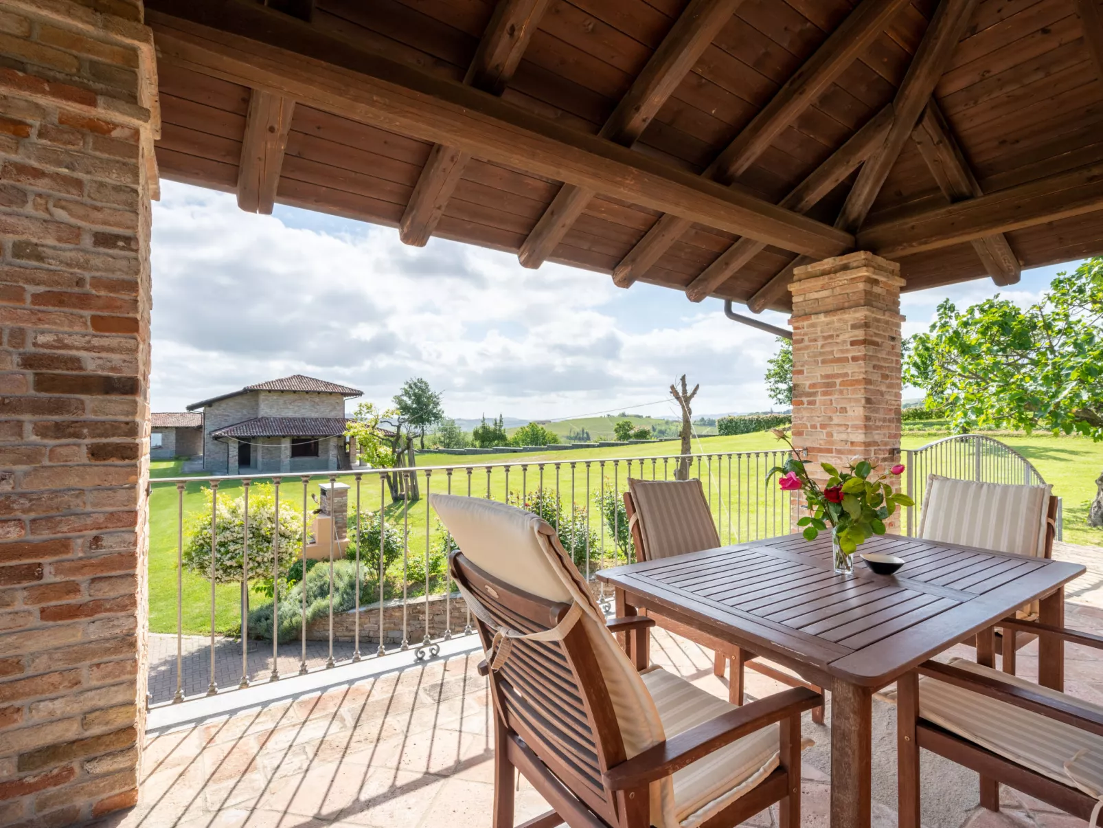 Antica Cascina-Outside